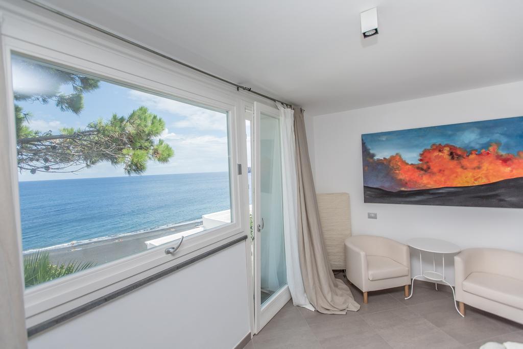 Aparthotel Il Gabbiano Relais In Estrómboli Habitación foto