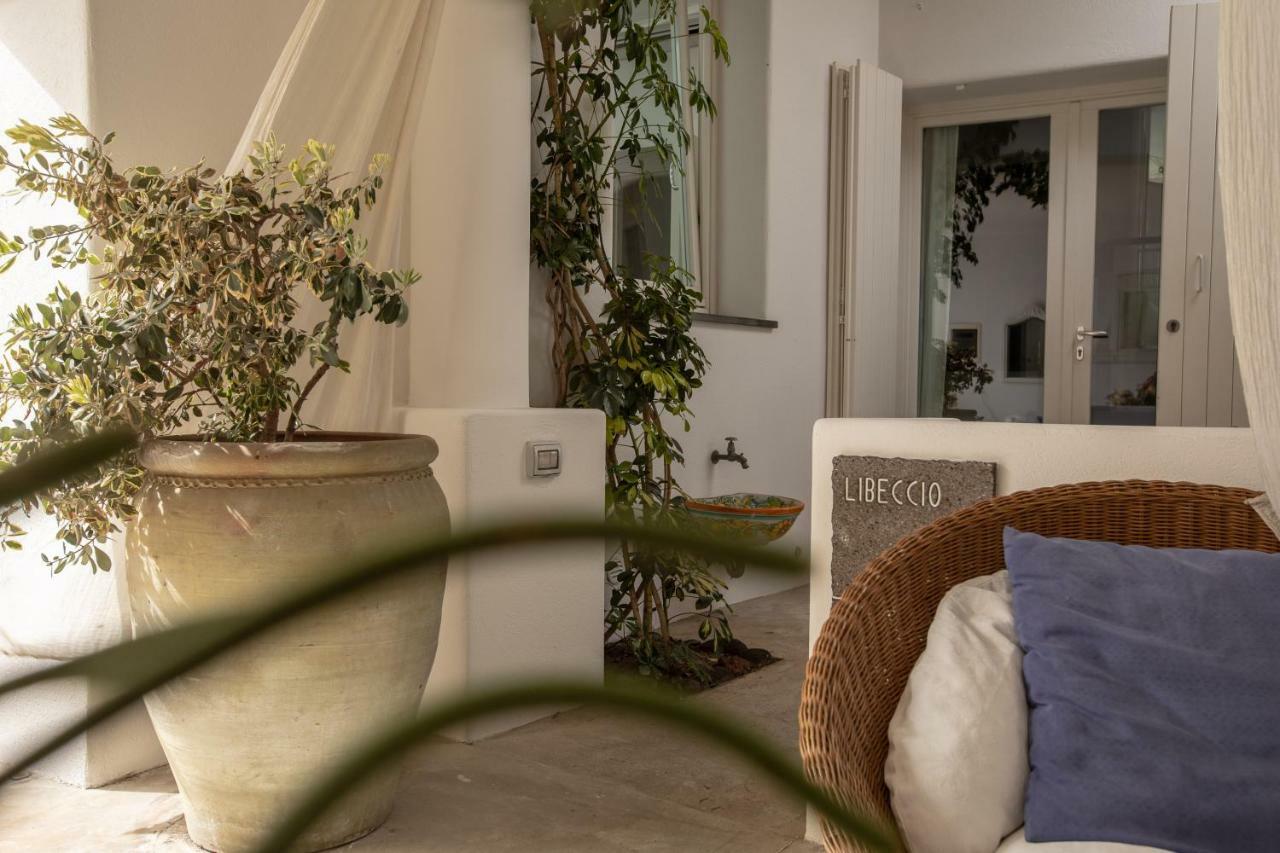 Aparthotel Il Gabbiano Relais In Estrómboli Exterior foto