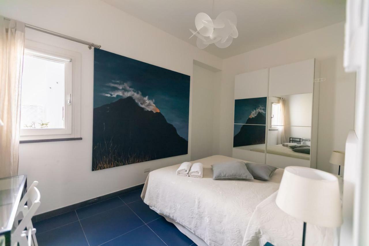 Aparthotel Il Gabbiano Relais In Estrómboli Exterior foto